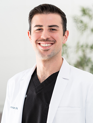 Dr. Hrag Artinian Henderson NV Dentist